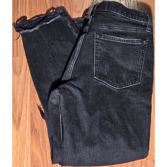 Abercrombie & Fitch Black Distressed Jeans - Size 26 - Picture 2 of 4